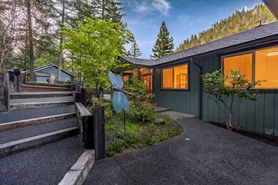 11744 Galice Road, Merlin, OR 97532 - Photo 31