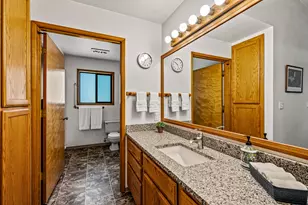 11744 Galice Rd, Merlin, OR 97532 - Photo 39