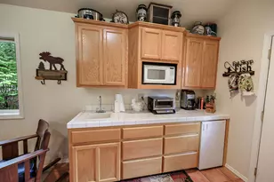 191 Spring Mountain Rd, Grants Pass, OR 97526 - Photo 55