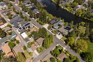 305 NW Columbia St, Bend, OR 97703 - Photo 43