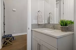 2594 NW Rippling River Ct, Bend, OR 97703 - Photo 39