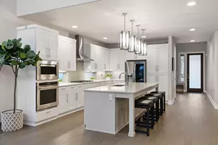 2594 NW Rippling River Ct, Bend, OR 97703 - Photo 3