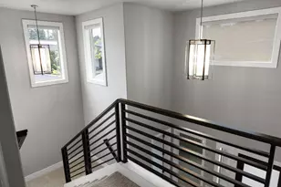 2594 NW Rippling River Ct, Bend, OR 97703 - Photo 23