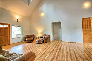 1190 Cedar Flat Rd, Williams, OR 97544 - Photo 7