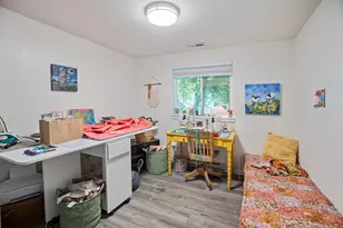 539 James St, Talent, OR 97540 - Photo 19