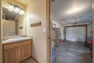 53530 Bridge Dr, La Pine, OR 97739 - Photo 39