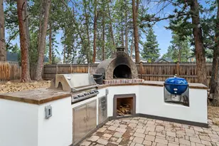 60889 Parrell Rd, Bend, OR 97702 - Photo 3