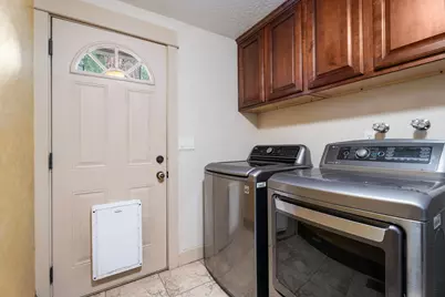 60889 Parrell Road, Bend, OR 97702 - Photo 23