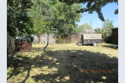 704 Fulton Street, Klamath Falls, OR 97601 - Photo 5