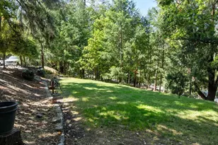 6041 Sterling Creek Rd, Jacksonville, OR 97530 - Photo 9
