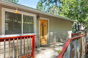 6041 Sterling Creek Rd, Jacksonville, OR 97530 - Photo 5