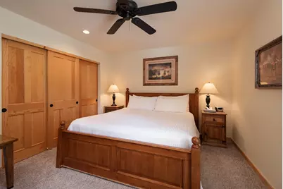8825 Canyon Wren Court, Redmond, OR 97756 - Photo 15