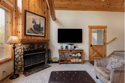 8825 Canyon Wren Court, Redmond, OR 97756 - Photo 7