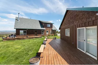 4647 SW Belmont Lane, Madras, OR 97741 - Photo 73
