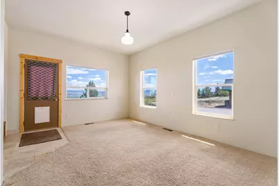 4647 SW Belmont Lane, Madras, OR 97741 - Photo 49
