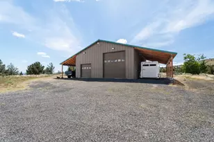 4647 SW Belmont Ln, Madras, OR 97741 - Photo 11