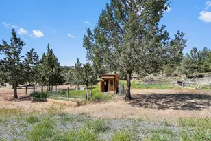 851 SE Rancho Ln, Madras, OR 97741 - Photo 25