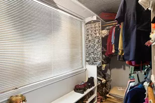 255 Queens Branch Rd, Rogue River, OR 97537 - Photo 19