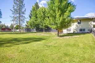 255 Queens Branch Rd, Rogue River, OR 97537 - Photo 33