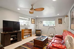 255 Queens Branch Rd, Rogue River, OR 97537 - Photo 27