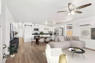 748 SW Madison St, Madras, OR 97741 - Photo 7