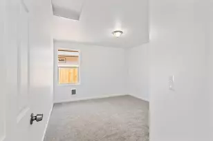 748 SW Madison St, Madras, OR 97741 - Photo 19