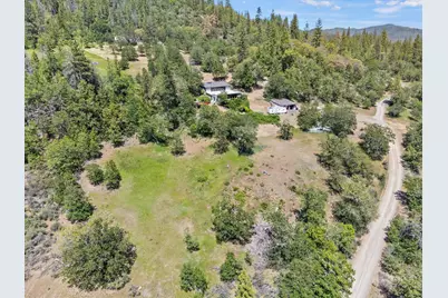 750 Highway 227, Trail, OR 97541 - Photo 37