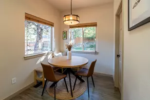 2642 NE Keats Dr, Bend, OR 97701 - Photo 13