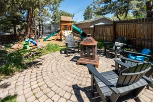 2642 NE Keats Dr, Bend, OR 97701 - Photo 27