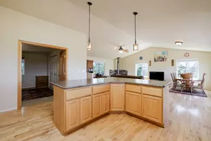 53085 Riverview Dr, La Pine, OR 97739 - Photo 17