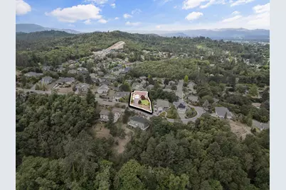 1553 Panoramic Loop, Grants Pass, OR 97527 - Photo 45