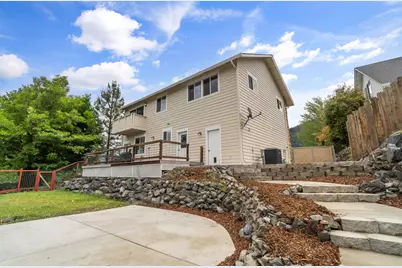 1553 Panoramic Loop, Grants Pass, OR 97527 - Photo 7