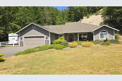 800 Palomino Drive, Grants Pass, OR 97526 - Photo 3