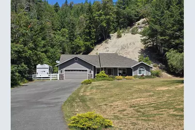 800 Palomino Drive, Grants Pass, OR 97526 - Photo 1