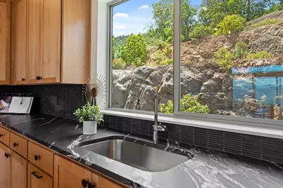 3060 Ashland Mine Road, Ashland, OR 97520 - Photo 15