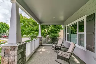 1135 Shake Dr, Central Point, OR 97502 - Photo 3