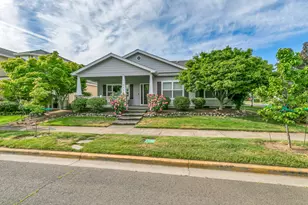 1135 Shake Dr, Central Point, OR 97502 - Photo 33