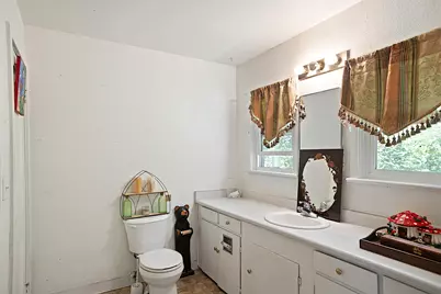 251 W Savage Creek Road, Grants Pass, OR 97527 - Photo 25