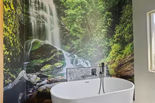 251 W Savage Creek Rd, Grants Pass, OR 97527 - Photo 15