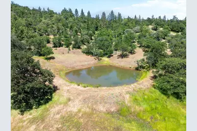 510 Chateau Drive, Eagle Point, OR 97524 - Photo 7