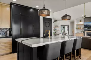 62705 Hamby Rd, Bend, OR 97701 - Photo 7