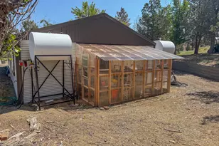 33817 Gage Rd, Mitchell, OR 97750 - Photo 53