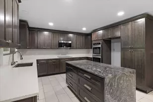 4627 E Evans Creek Rd, Rogue River, OR 97537 - Photo 9