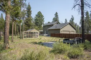 17040 Kasserman Dr, Bend, OR 97707 - Photo 5