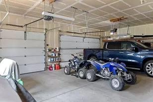 17040 Kasserman Dr, Bend, OR 97707 - Photo 31