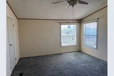 4200 Summers Lane #5, Klamath Falls, OR 97603 - Photo 13