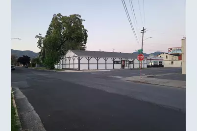 120 SW M Street, Grants Pass, OR 97526 - Photo 1