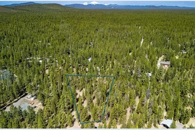 51861 Knobcone, La Pine, OR 97739 - Photo 1
