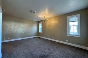 212 NW Bridge St, John Day, OR 97845 - Photo 23