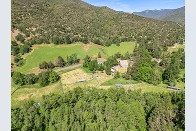 6180 Little Applegate Road, Jacksonville, OR 97530 - Photo 7